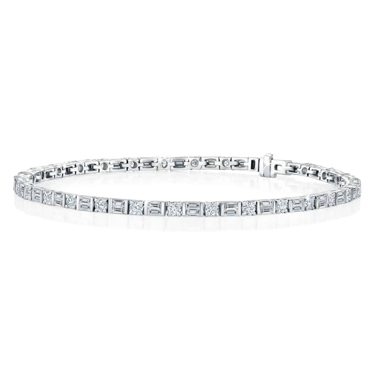 ct_white_gold_round_brill_0-2.webp Calleija Bracelets*18ct White Gold Round Brilliant and Baguette Cut Diamond Bracelet